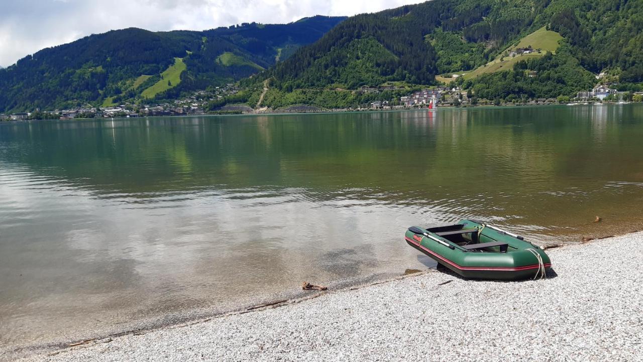 Wildente Am See Maishofen Esterno foto